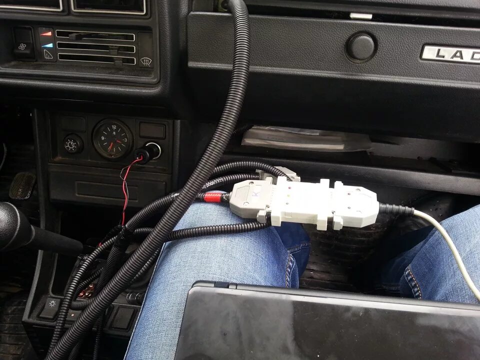 Разъём obd2 ВАЗ 2107. ОБД 2 ВАЗ 2107. Разъем ОБД 2107. Разъем ОБД ВАЗ 2107. Прошивка ваз 2107 инжектор