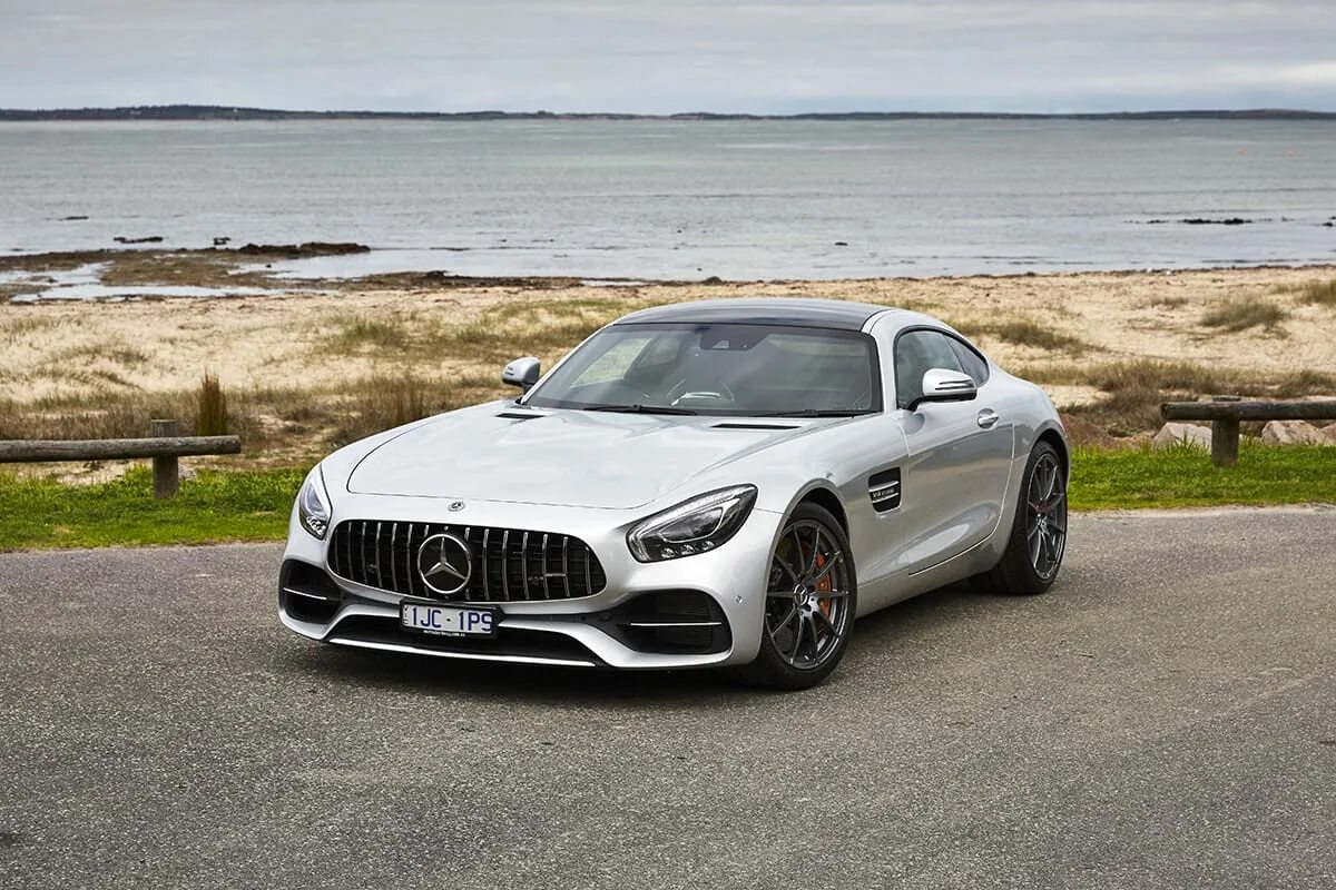 Mercedes AMG gt 2018. Mercedes Benz AMG GTS. Mercedes AMG gt s 2018. Мерседес АМГ ГТ 2018. Мерседес gt s
