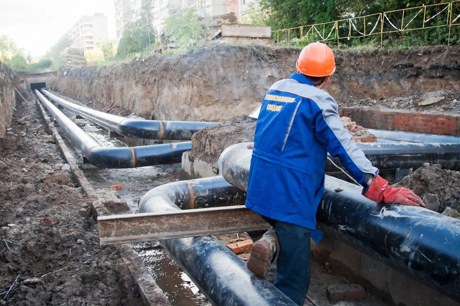 Тепловые сети соколов. Трубопроводы водоснабжения. Трубы теплотрассы. Строительство водопровода. Наружные сети водоснабжения и канализации.