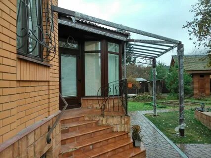 Угловой навес к дому