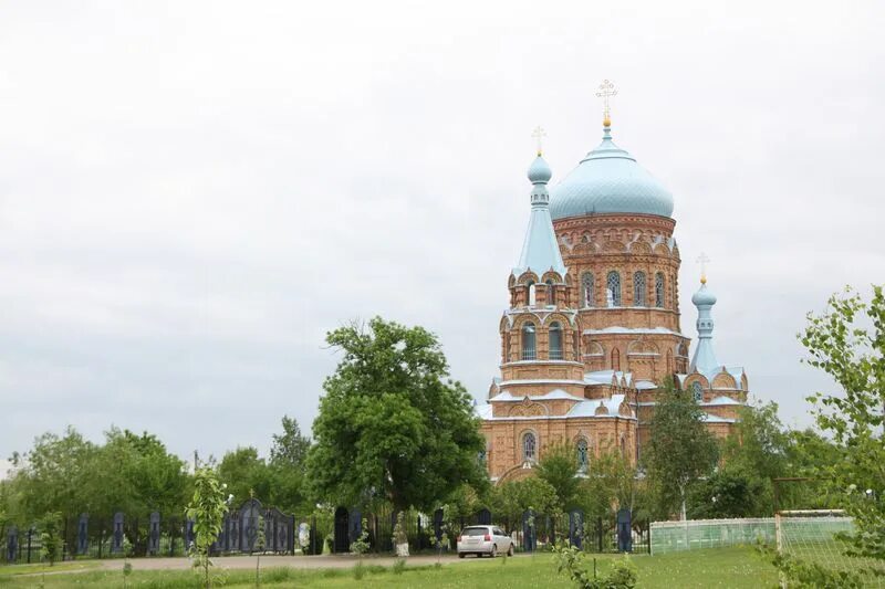 Свято Покровский храм Новоивановская. Храм ст. Новоивановская. Церковь станица Новоивановская. Храм в станице Новоивановской Краснодарского края.