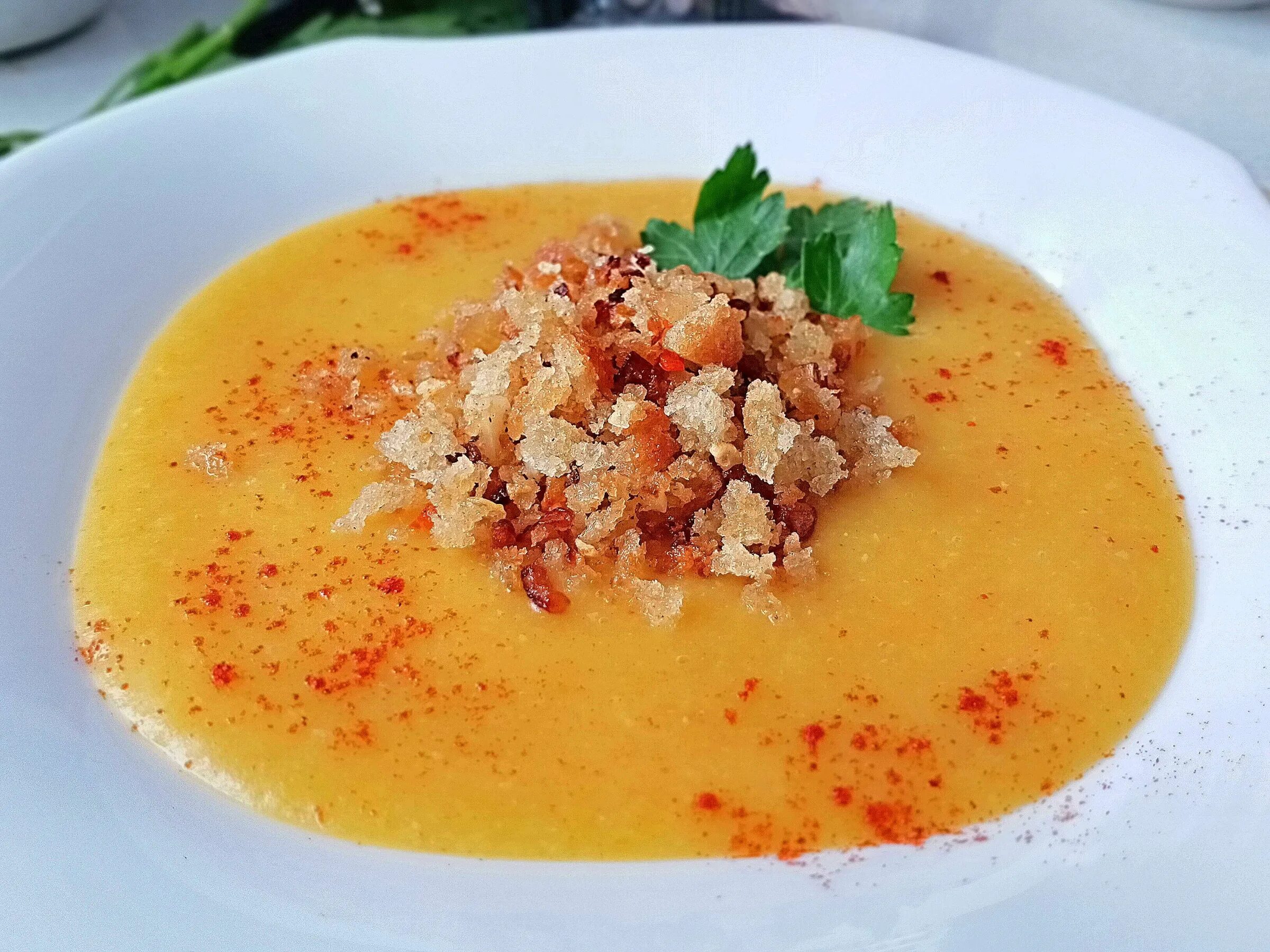 Ревифья суп. Пюре из нута рецепты. Пряный суп с нутом. Каша из нута. Крем суп из нута.