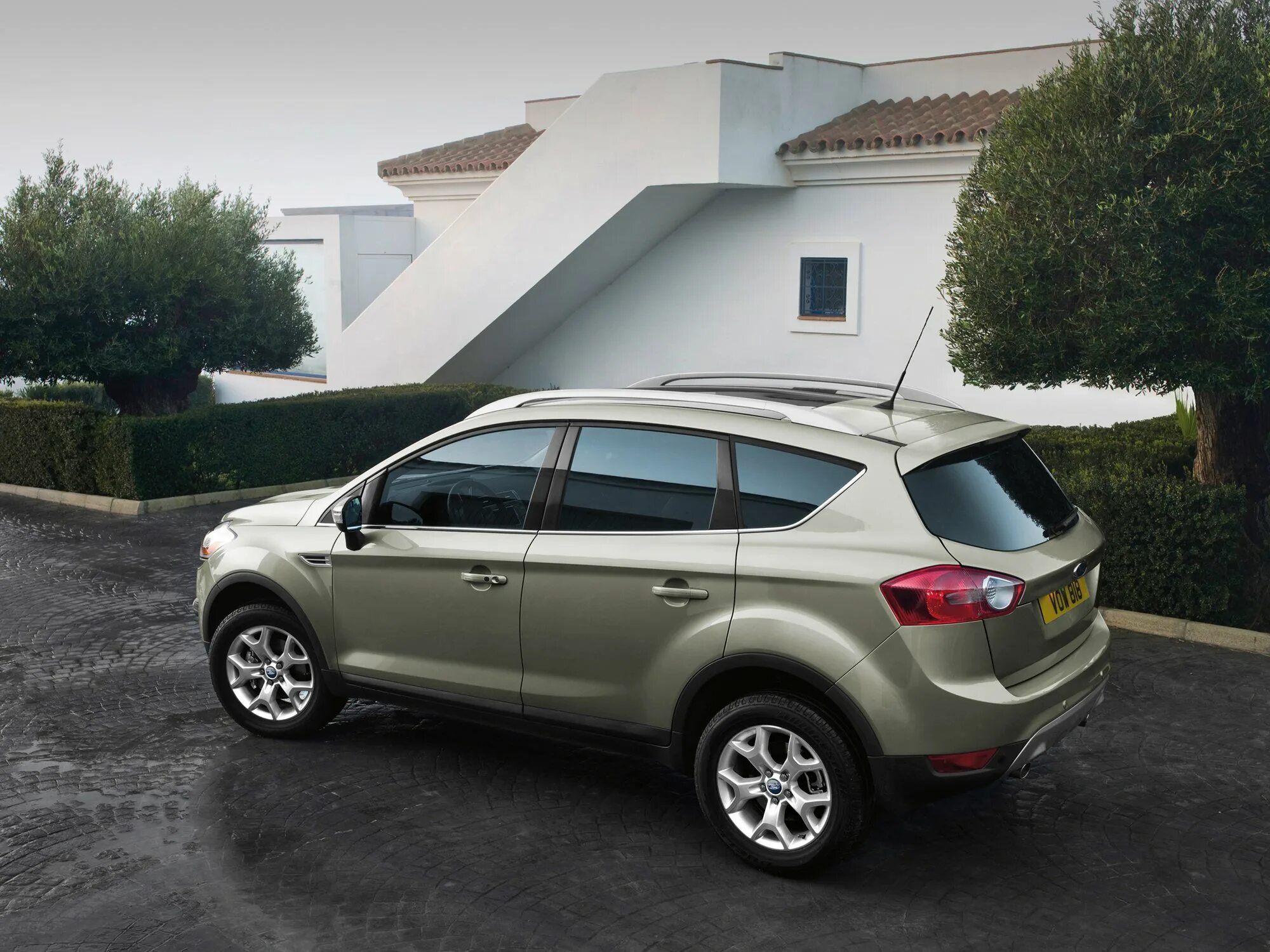 Ford Kuga 2008. Форд Куга 2009. Ford Kuga 1. Форд Куга 1 2008.