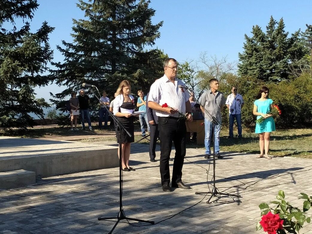 Новоазовск центр. Новоазовск сегодня. Новоазовск фото сейчас. Новоазовск сегодня. Город новоазовск.