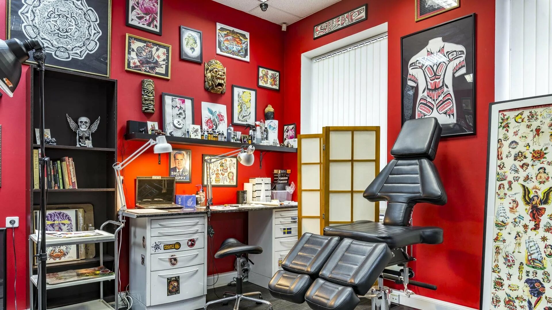 тату салон. номер тату салона. тату слон. тату салон. тату студия.