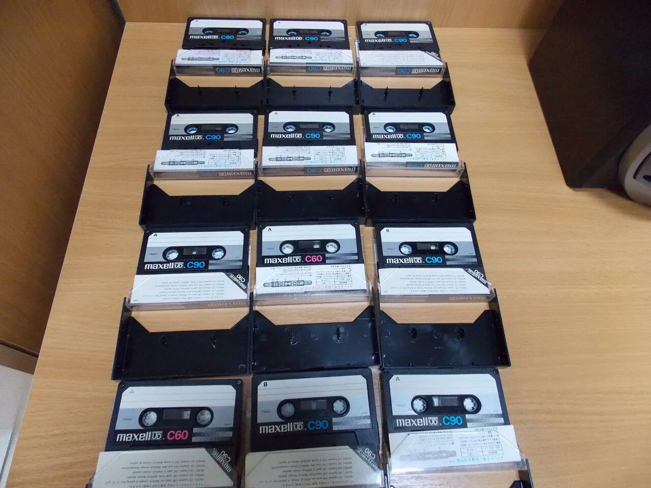 200 кассет. Аудиокассета-Maxi-Dance-Sensation. Аудиокассета 50 минут. Кассета 200 шт 7 мл. Cassette Maxi Dance Sensation.