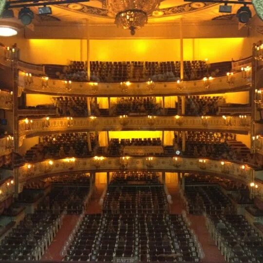 театр оперетты москва как добраться. московский театр оперетты москва метро. метро охотный ряд на карте. малый театр на карте москвы. московский театр оперетты метро.