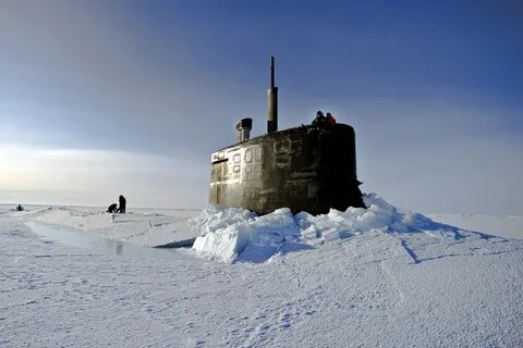 Подводные лодки на полюсе