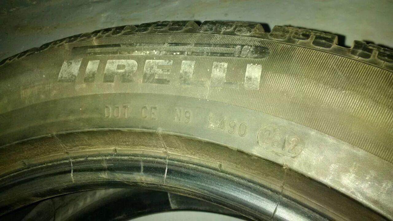Пирелли ранфлет. Runflat pirelli. пирелли обозначение ранфлет. michelin обозначение runflat. обозначение ранфлет на шине пирелли.