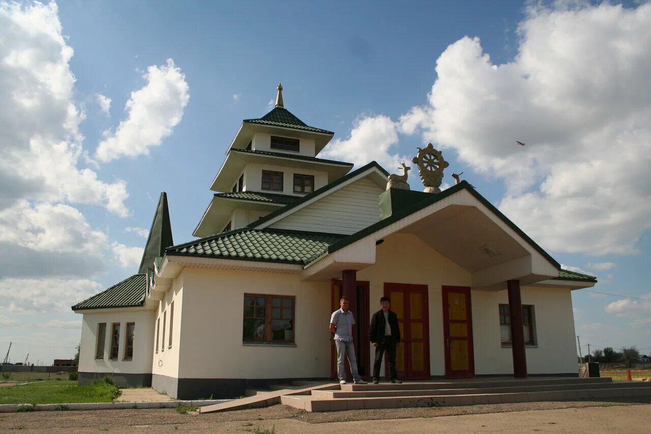 республика калмыкия элиста достопримечательности. уши октябрьского района п большой царын октябрьский калмыкия. карта октябрьского района оренбургской области. октябрьский республика калмыкия. территория республики калмыкия.