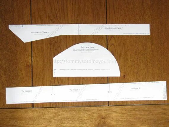 Выкройка банданы для мужчин в натуральную. Лекало банданы мужской. Выкройка банданы для мальчика. Выкройка банданы для мужчин. Бандана раскройка