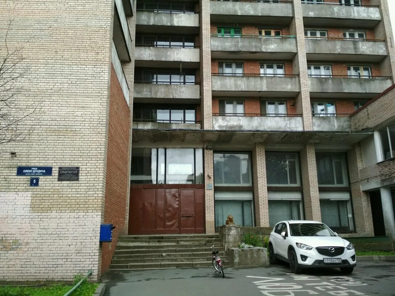 санкт-петербург, ленсовета, 5. заневский проспект 32/2 санкт-петербург. спбгэту лэти общежитие. хостел декабристов 5 санкт-петербург. шкиперский проток санкт-петербург.