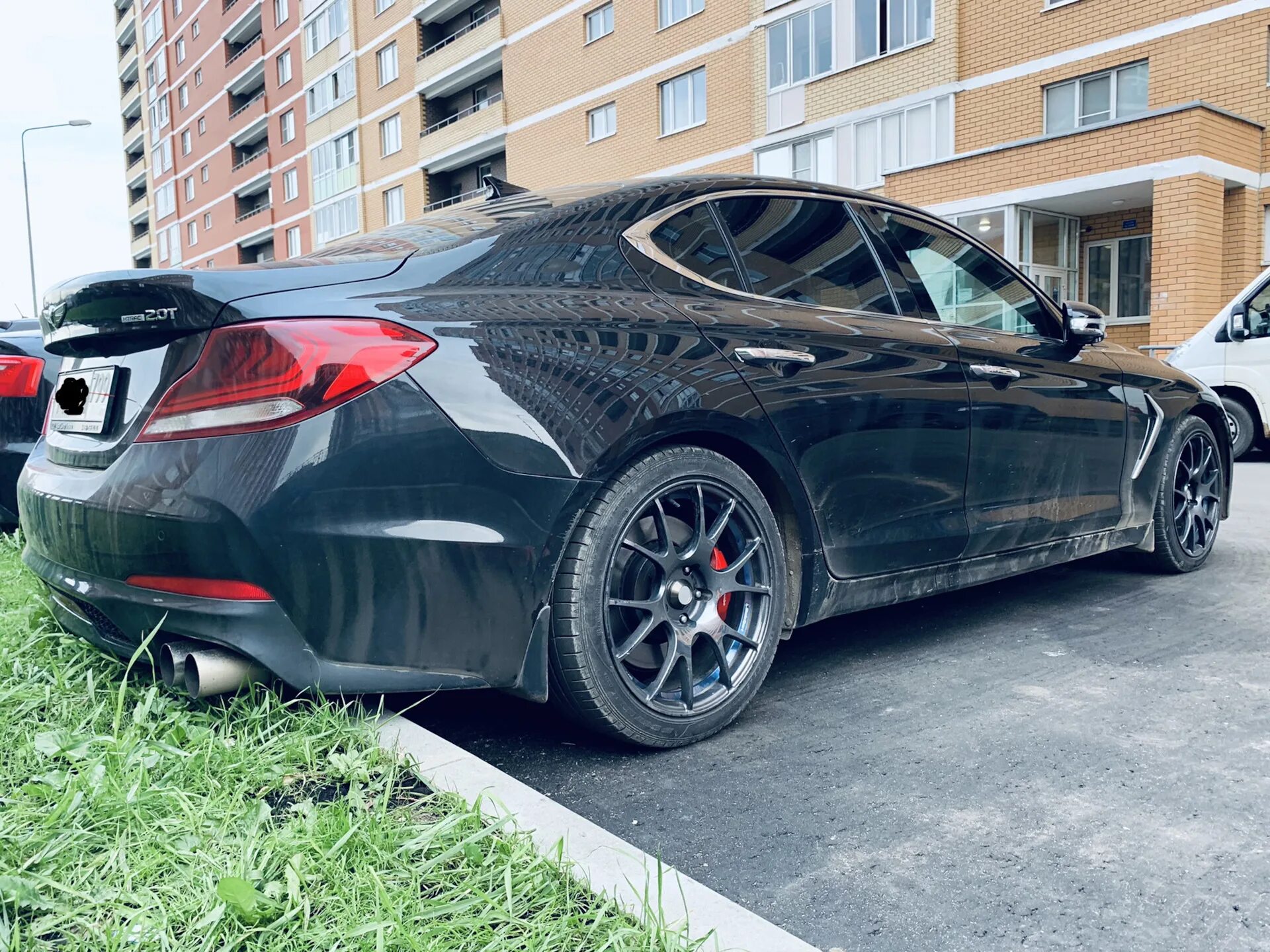 Genesis тюнинг. Genesis g70 обвес. обвес на дженезис g70. genesis g70 диски. genesis g30.