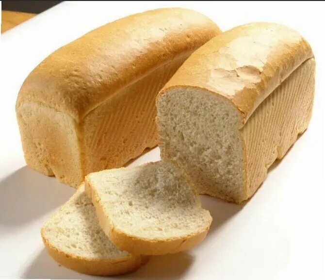 Буханка пшеничного хлеба. Формовой хлеб. Хлеб пшеничный высший сорт. Белый пшеничный хлеб. Буханки пшеничные