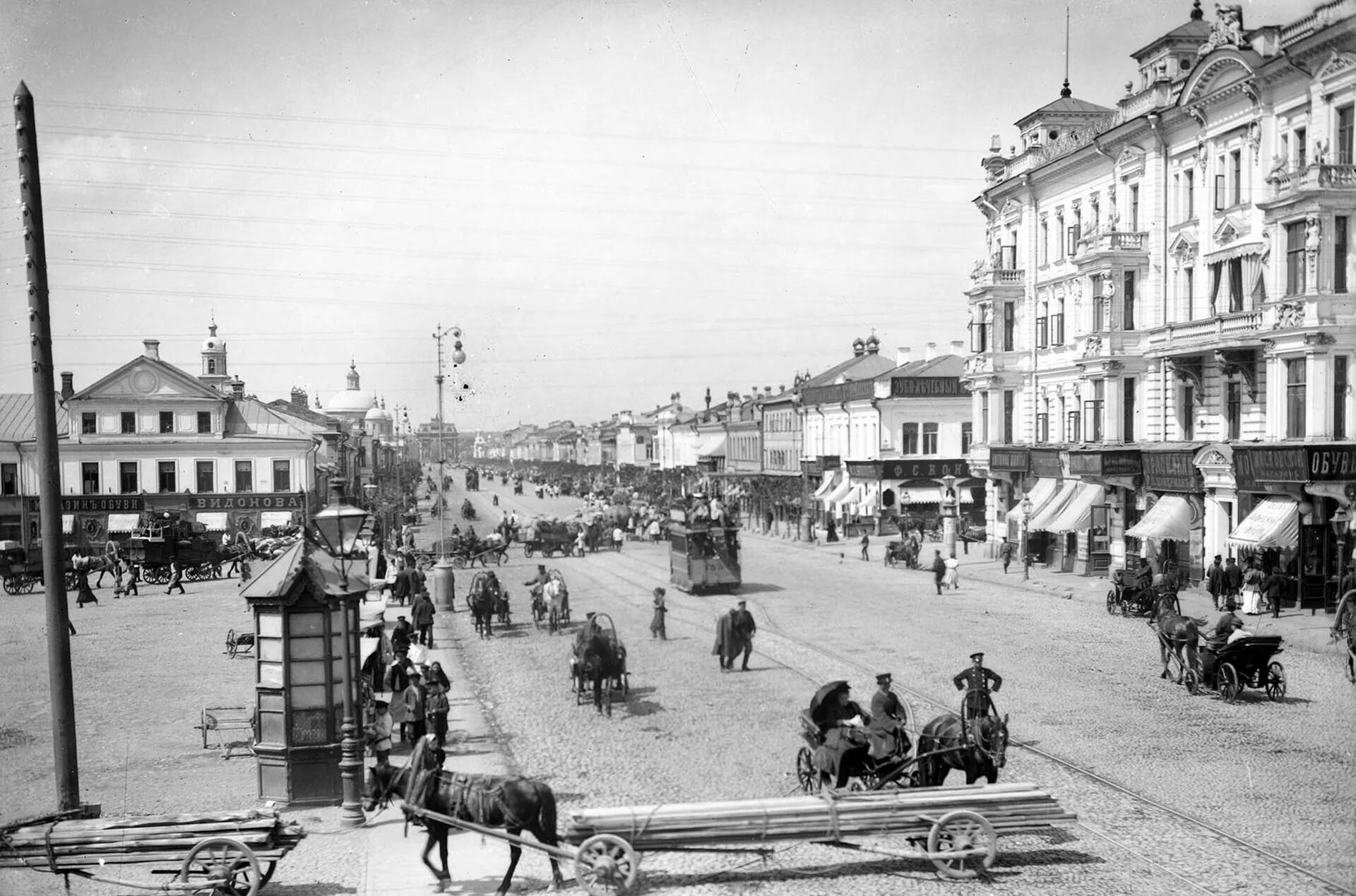 Фотографии россии начала 20. Тверская улица 1890. Тверская улица в Москве 1900 год. Храм Василия Кесарийского на Тверской Ямской. Тверская улица в 1896 году.