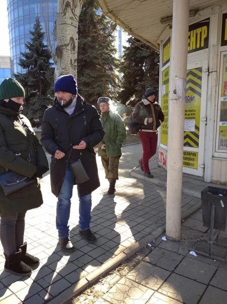 Новости главное где. Места встречи 24 февраля в Донецке студия.