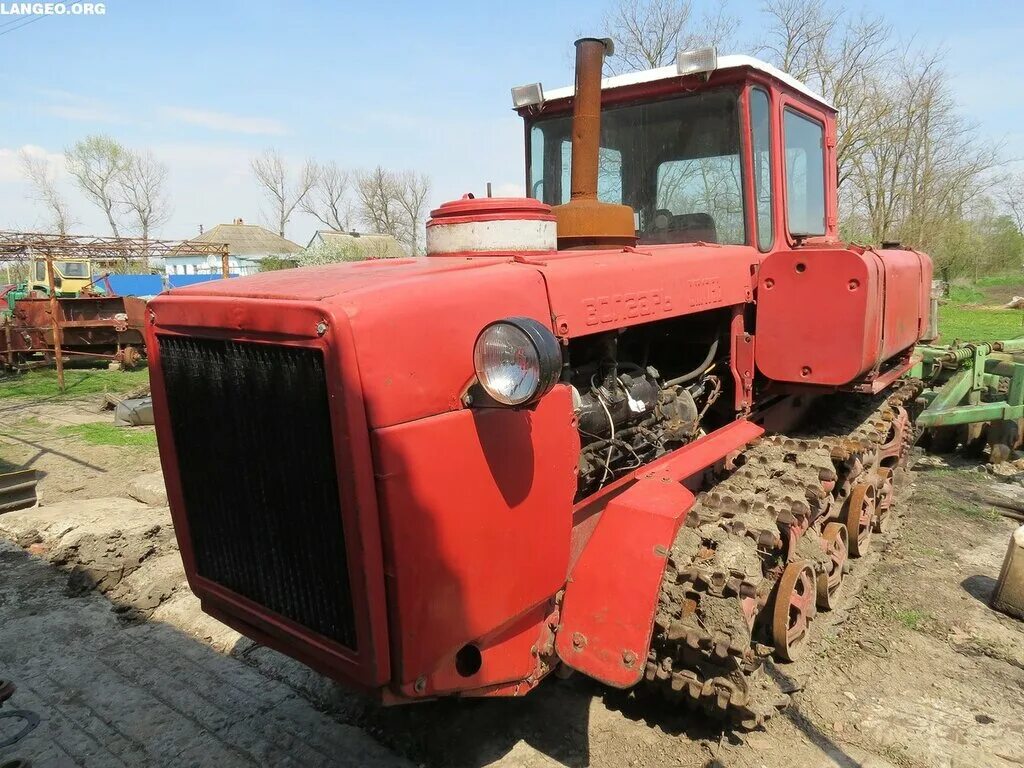 Дт 175 бульдозер. Дт-175. Дт-175 гусеничные тракторы. Дт-175 волгарь. Трактор волгарь 175.