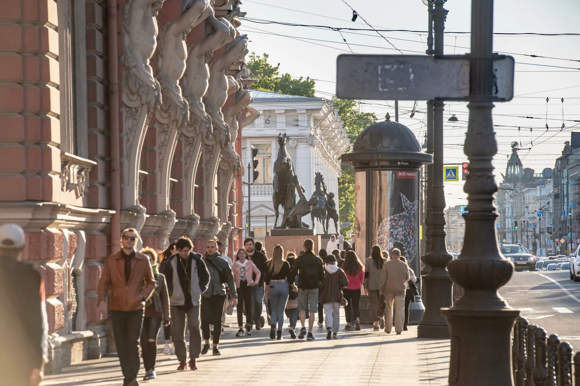 Население петербурга на 2024 год. Жители Питера. Население Питера. Население Санкт-Петербурга. Население СПБ 2022.