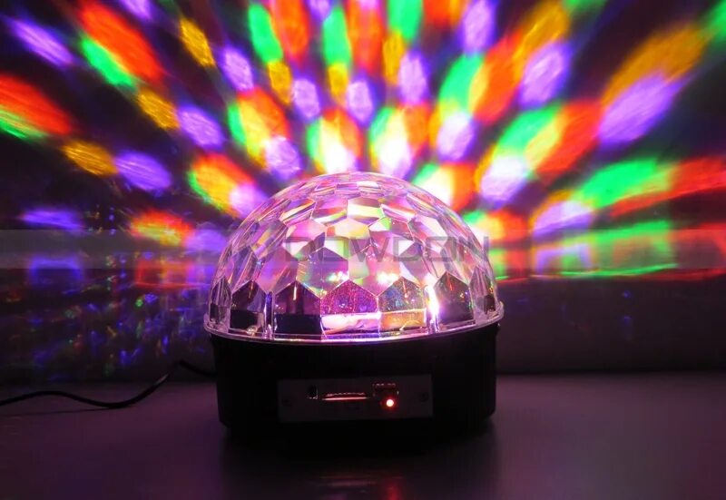Где диско шар. Светомузыка micro. Светодиодный диско шар crystal magic ball light. Диско-шар светодиодный k101, m6. Колонка с диско шаром.