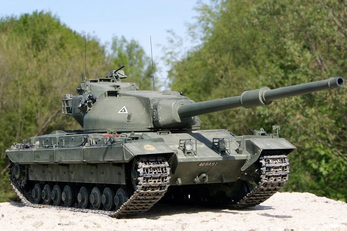 Танк fv214 Conqueror. FV 214 Conqueror MK.2. Conqueror mk2. Британский танк Conqueror. Супер конь танк