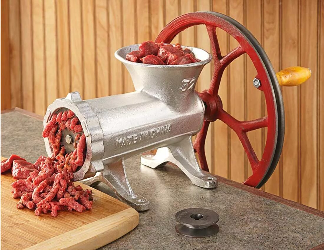 Meat Grinder мясорубка. Мясорубка Iron Cherry meat 300. Мясорубка меат гриндер. Beeketal мясорубка. Оператор шагающей мясорубки