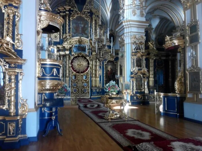 Служба в никольском соборе в санкт петербурге. Николо-богоявленский морской собор интерьер. николо-богоявленский морской собор в санкт-петербурге внутри. никольский морской собор в санкт-петербурге внутри. никольский богоявленский собор внутри.