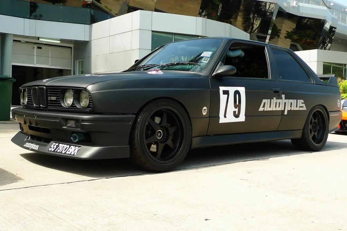 D 1 5 е. BMW m3 e30. БМВ е30 хаки. BMW e30 Tuning. BMW m3 e30 Tuning.