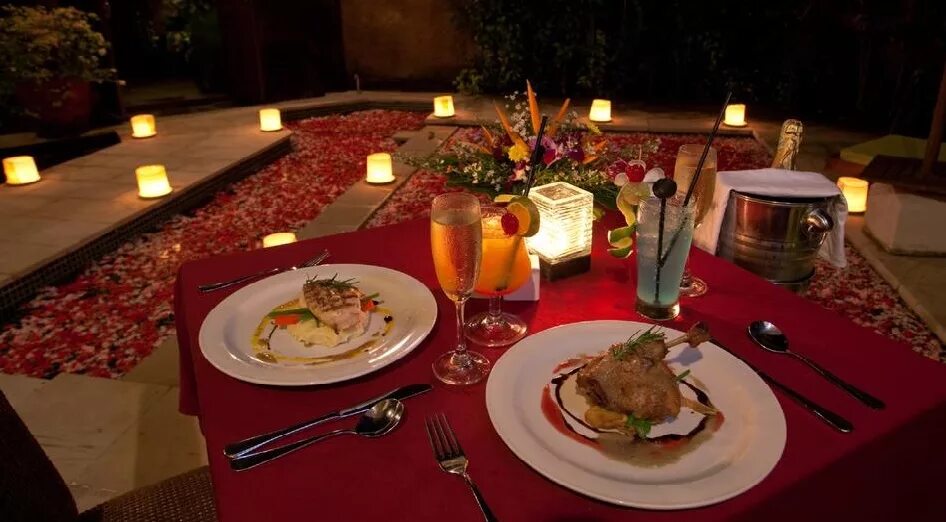 Valentine’s Day Table: Candlelit Dinner for Two Romantic dinner recipes, Easy ro