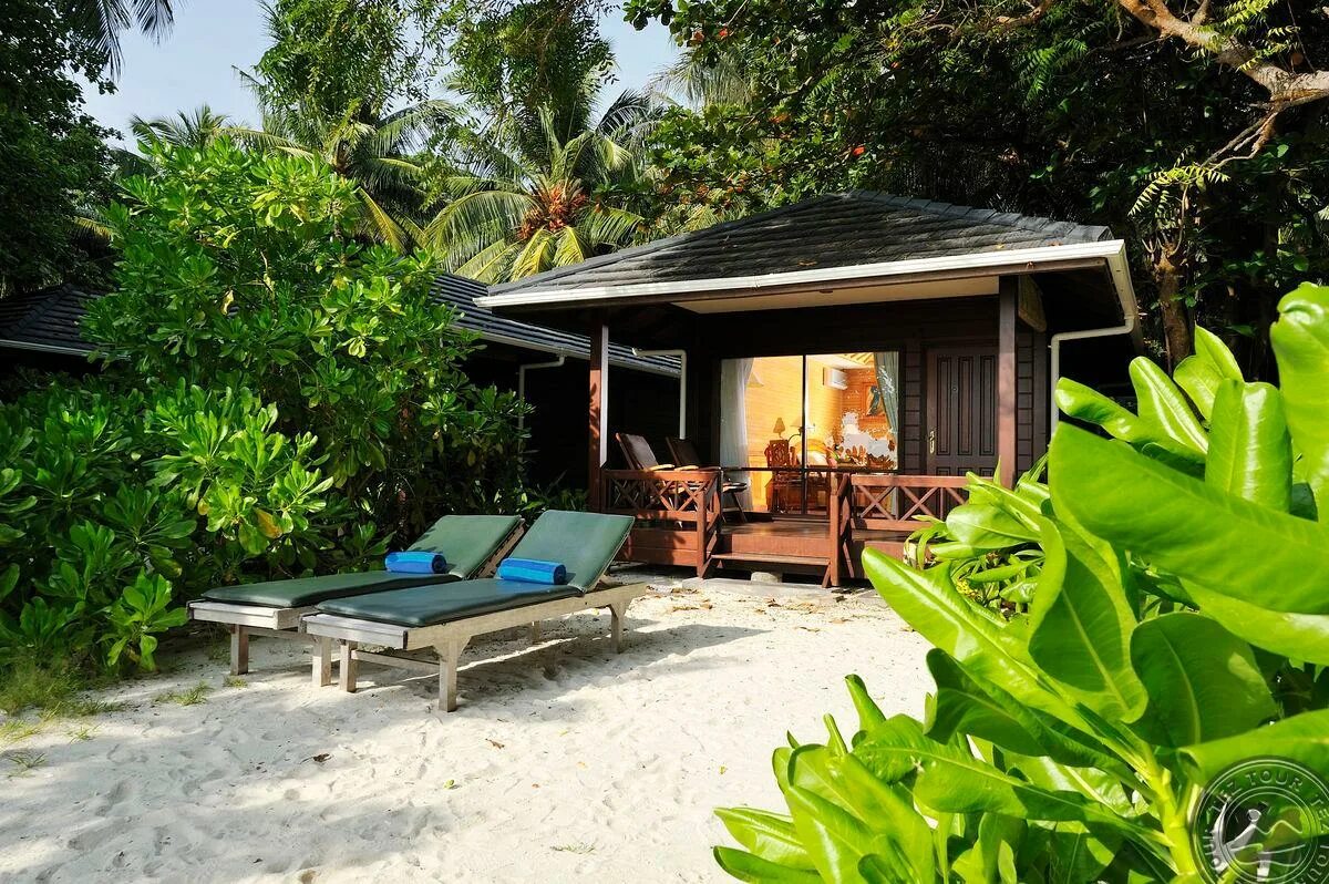 Royal Island Resort Spa Maldives. Отель Роял Айленд Мальдивы. Royal Island Resort & Spa 5*. Royal Island 5 Мальдивы.