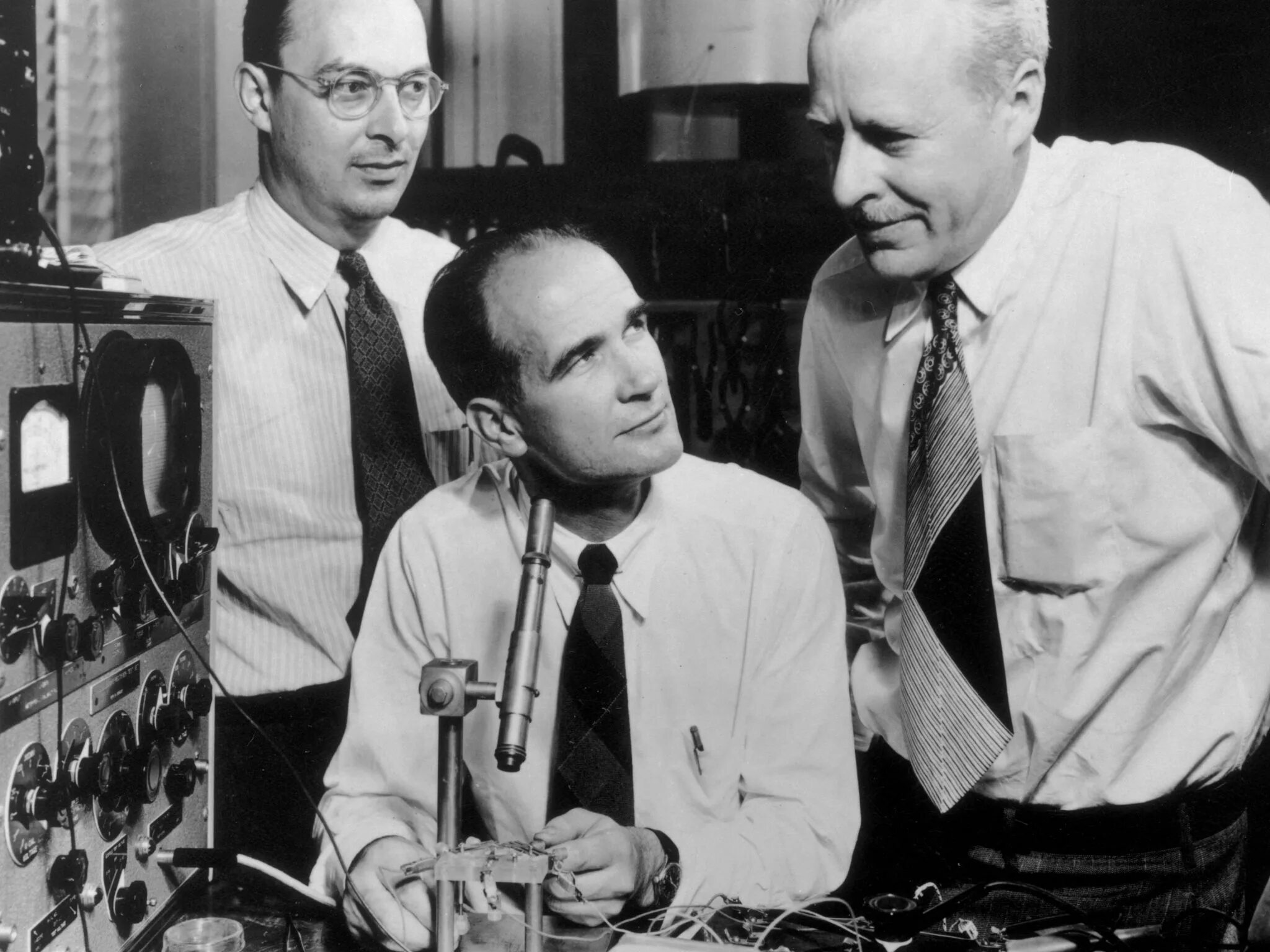 лебедев эвм мэсм. ламповые эвм бэсм-2. башир искандарович рамеев. 1951 год мэсм. мэсм малая электронная счетная машина.