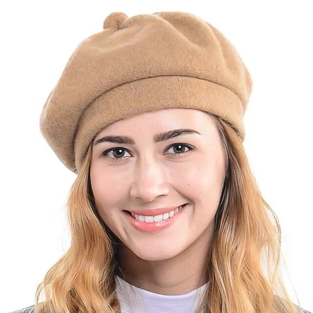 Шапку женскую 56 размера. Шапка гретта. Голубая шапка женская. Вязаная беретка. Вязаные шапки для женщин.