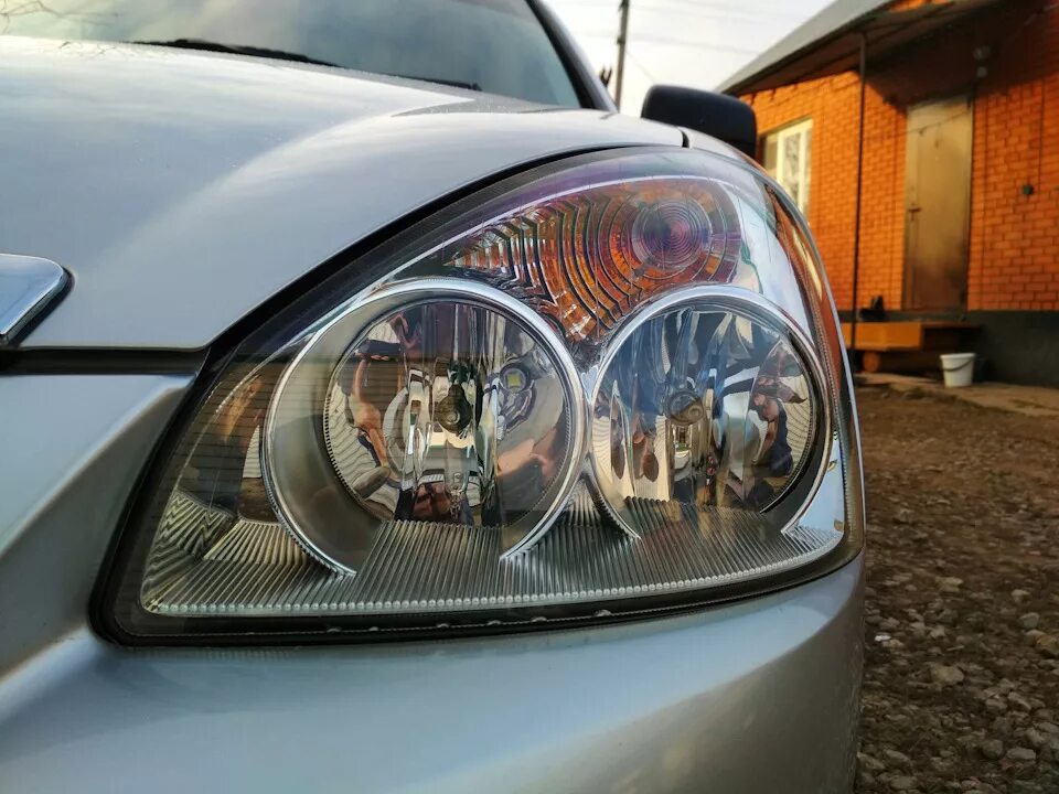 фара ваз 2170. фара приора 2 бош отличия. оригинальные фары на приору. фара передняя приора 2. фара приора 1 бош.