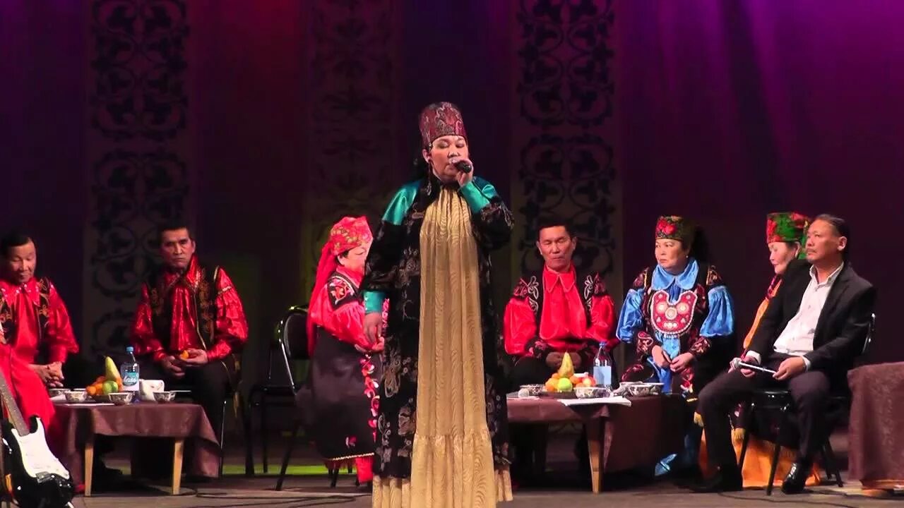 Группа иренек хан хакасская. Хакасия песни. Хакасия песни. Хакасская филармония большой зал. Песни хакасия.