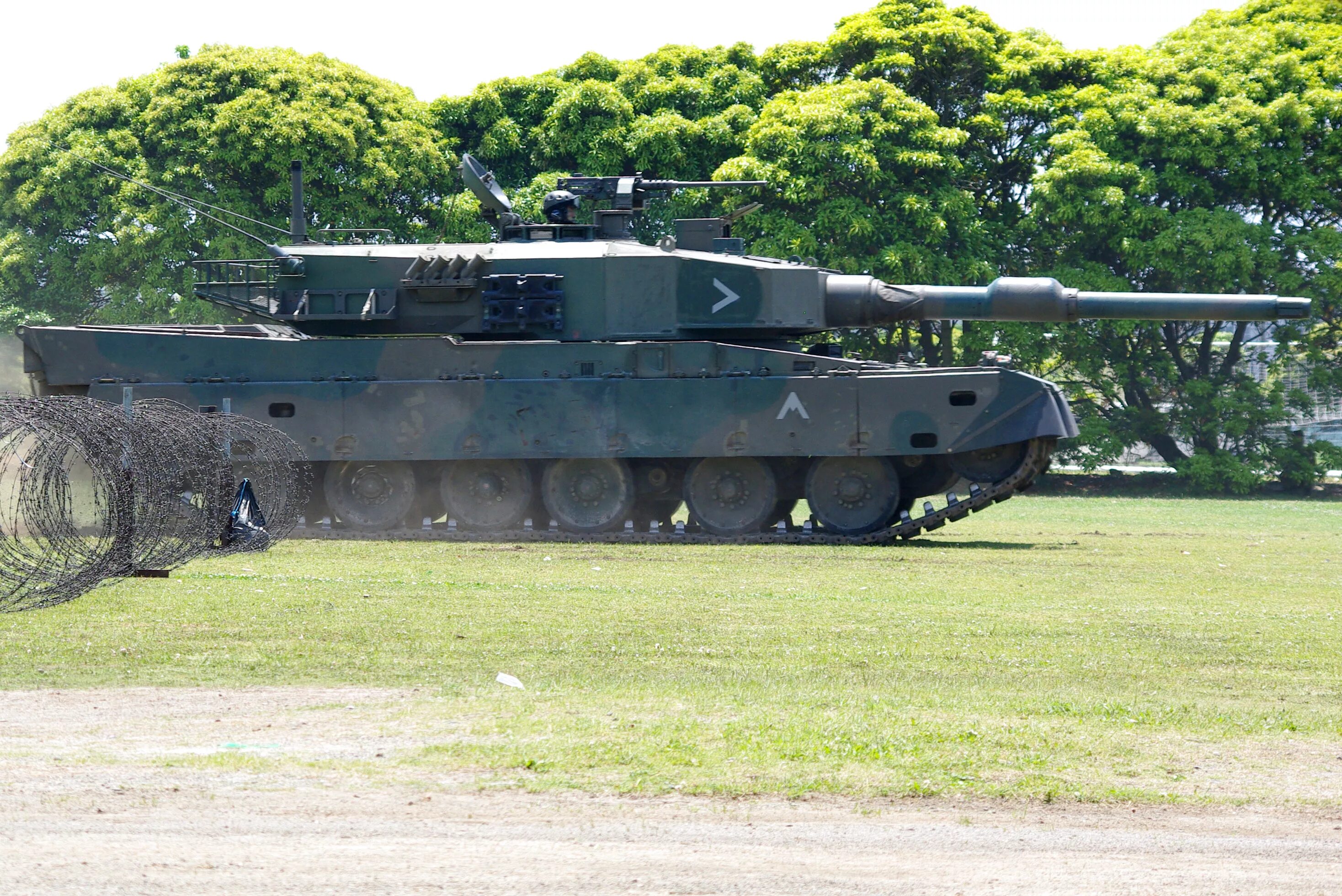 Танк тайп 90. Т10 японский танк. Японский танк JGSDF Type 90. Тайп 71 танк Японии.