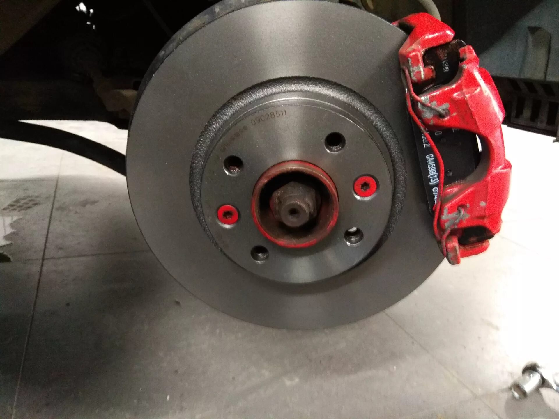 Тормозные диски сандеро степвей 2. Тормозные диски степвей. Тормозные диски рено сандеро. Тормозные диски сандеро степвей 2. Тормозные диски на рено сандеро степвей 1.