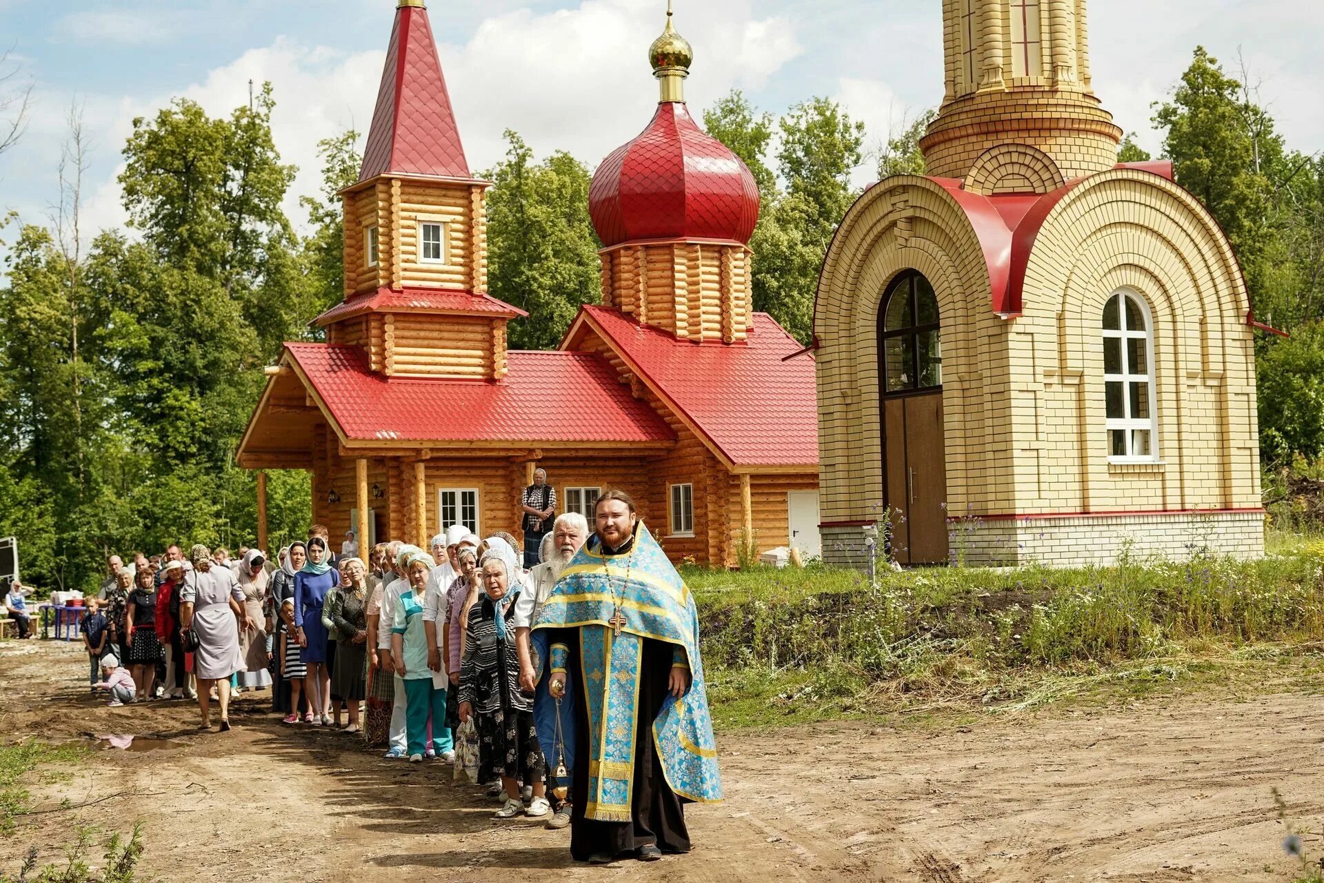 Храм иконы всецарица рязань. Храм всецарицы прокопьевск. Храм всецарица димитровград фото. Димитровград церковь иконы божией матери всецарица. Храм в честь иконы пресвятой богородицы всецарица, димитровград.