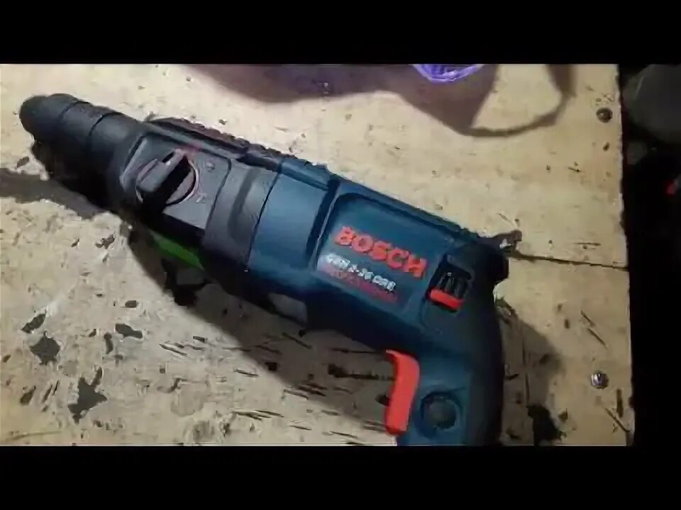 Как отличить оригинальный перфоратор. Перфоратор bosch 2-26dfr2-28 dfr. bosch gbh 2-26 dfr китай. bosch 2-28 оригинал.