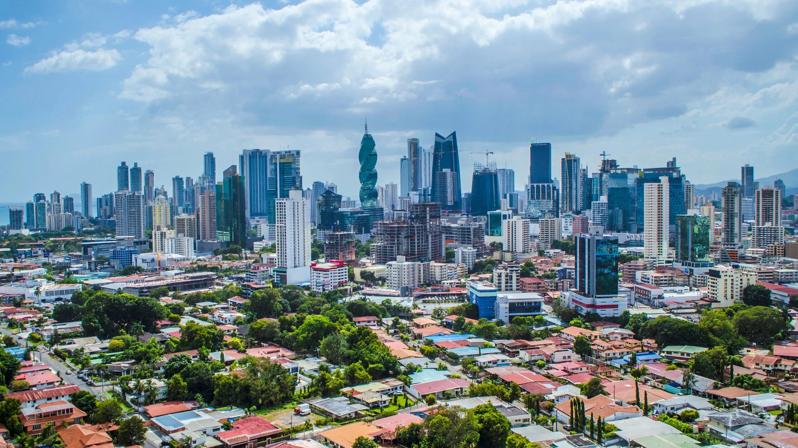 Panama city. Панама столица. Город Панама Сити. Панама Америка. Небоскребы Панама Сити.