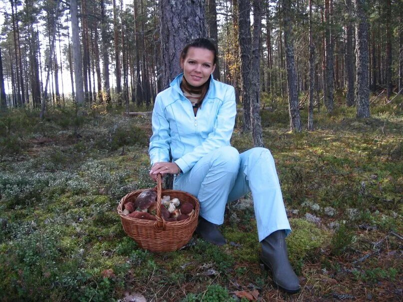 Село алеховщина. Алёховщина ленинградская область. Церкви в алеховщина. Погода в алеховщине лодейнопольского. Алёховщина ленинградская область монастырь церковь.