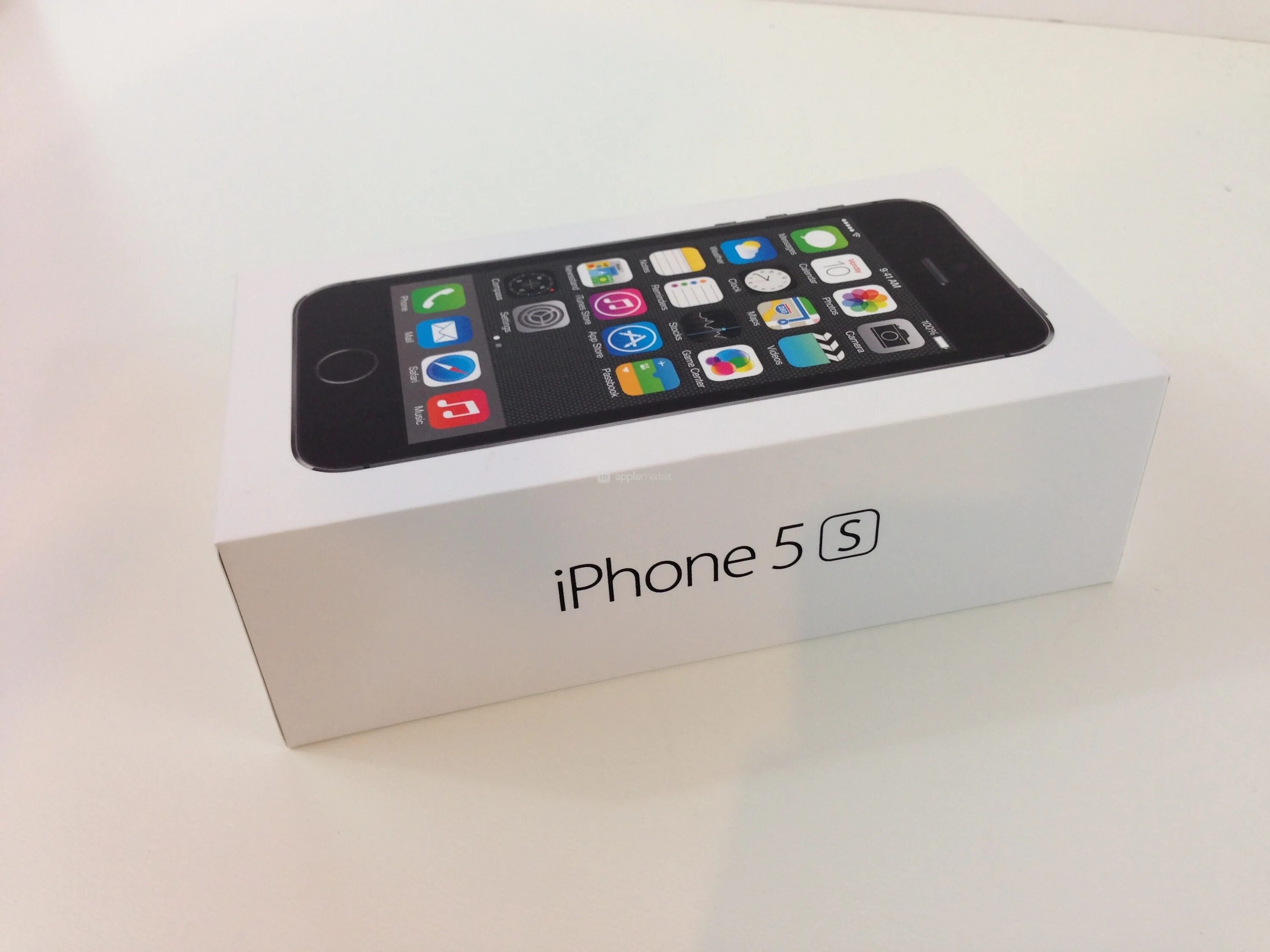 Iphone 23 pro. Iphone 5s Space Gray. Айфон 23. Москва на айфон. Интернет магазин айфонов.