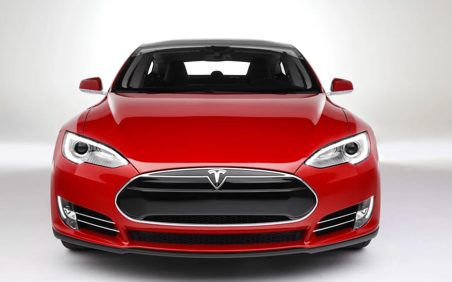 Электромобиль Тесла. Тесла спереди. Tesla model s Red. Электромобиль Tesla model s. Модель s автомобиль