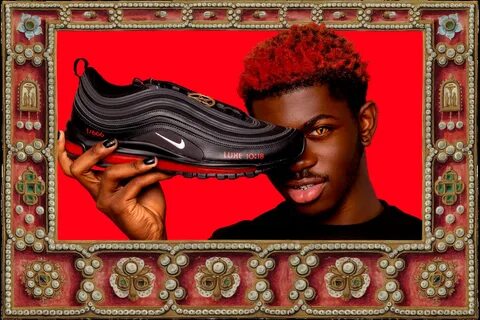 "Кроссовки Сатаны" от Lil Nas X и MSCHF 