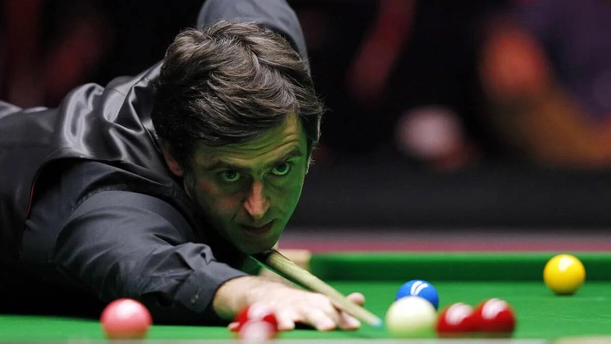 Ронни о’Салливан фото. Roni Snooker Player. Ronnie o'Sullivan young. Century break