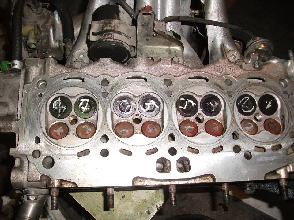 Головка двигателя Тойота 4a. ГБЦ 7а Фе. 4.7 Тойота ГБЦ. Головка 4a Fe. Клапана семерка