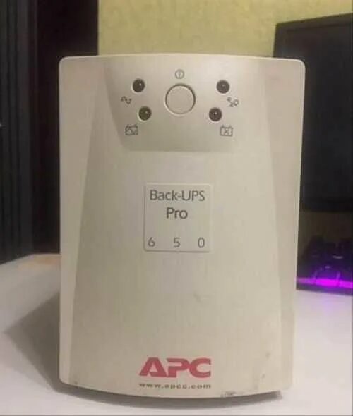 Back pro 650. ИБП APC back-ups Pro bp650si. APC back ups Pro 650. APC back-ups Pro 650ipnp. APC back ups 650.