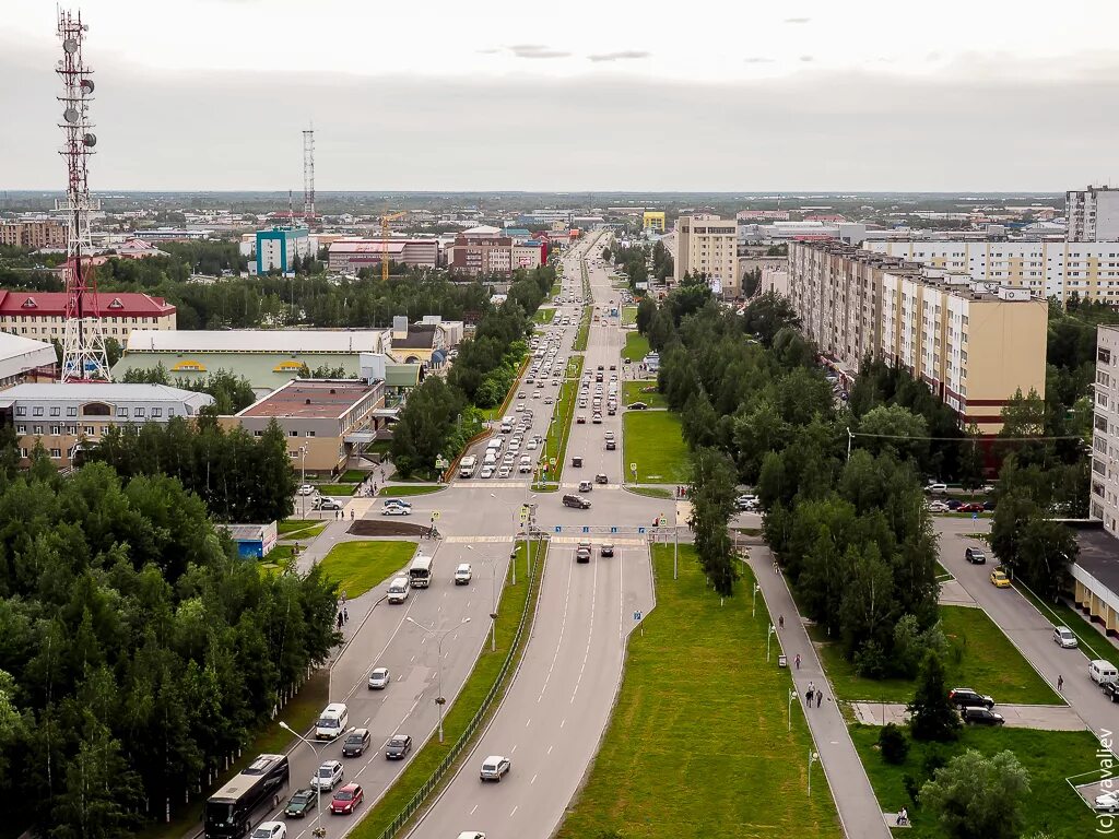 Нижневартовск площадь города. Loc г нижневартовск. Мжк нижневартовск. Город нижневартовск. Гостиница венеция нижневартовск.