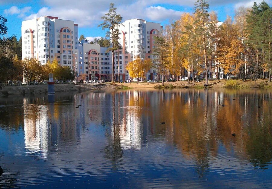 Город заречный где. Город Заречный Свердловская область. Поселок Заречный Свердловская область. Город Заречный Екатеринбург. Лазурный берег Заречный Свердловская область.