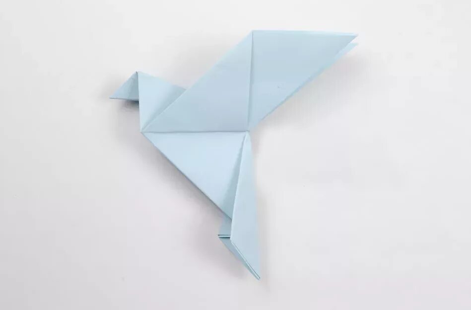 Оригами голубь схема. Оригами голубь. Голубь оригами схема.