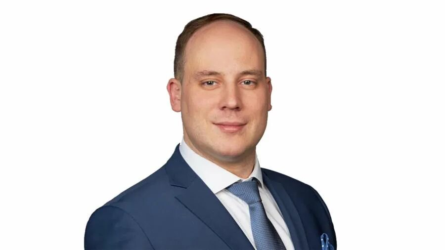 Антон шабанов москва. Экономист в узбекистане. Мусуралиев марат турсунбекович. Финансовый аналитик антон шабанов. Антон шабанов экономист.