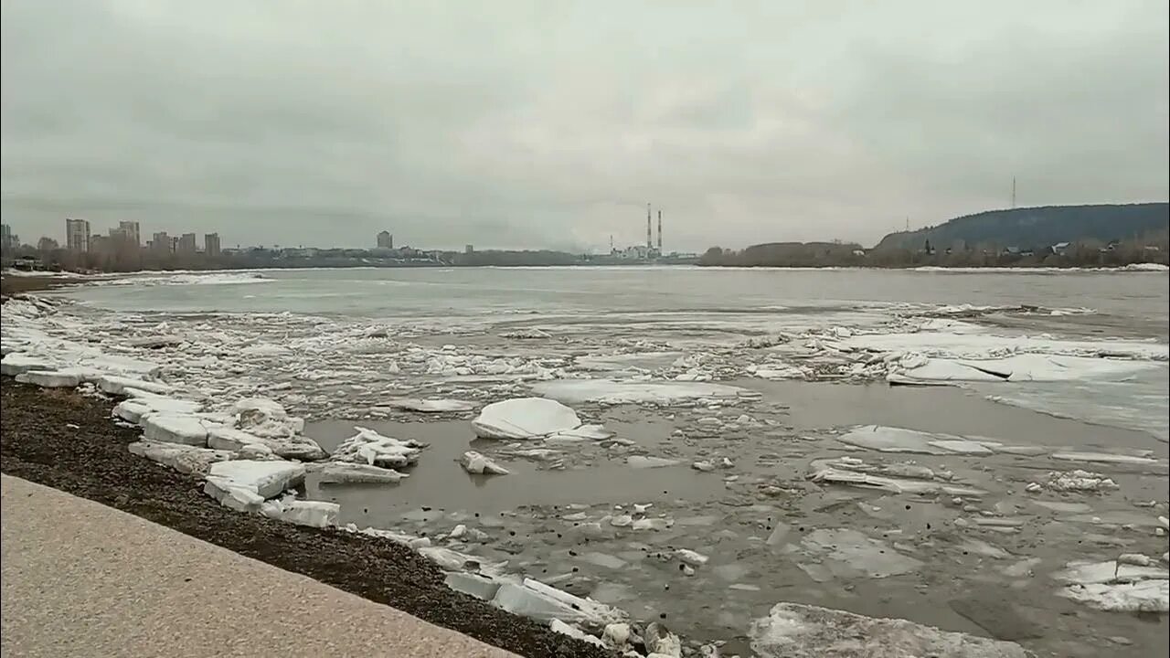 Томь в реальном времени томск. Набережная реки Томь в Кемерово. Река Томь. Река Томь 2023. Река Томь Кемерово.